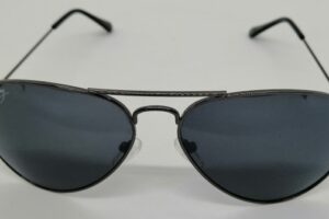 Lunettes PARIS (dorées ou noires)